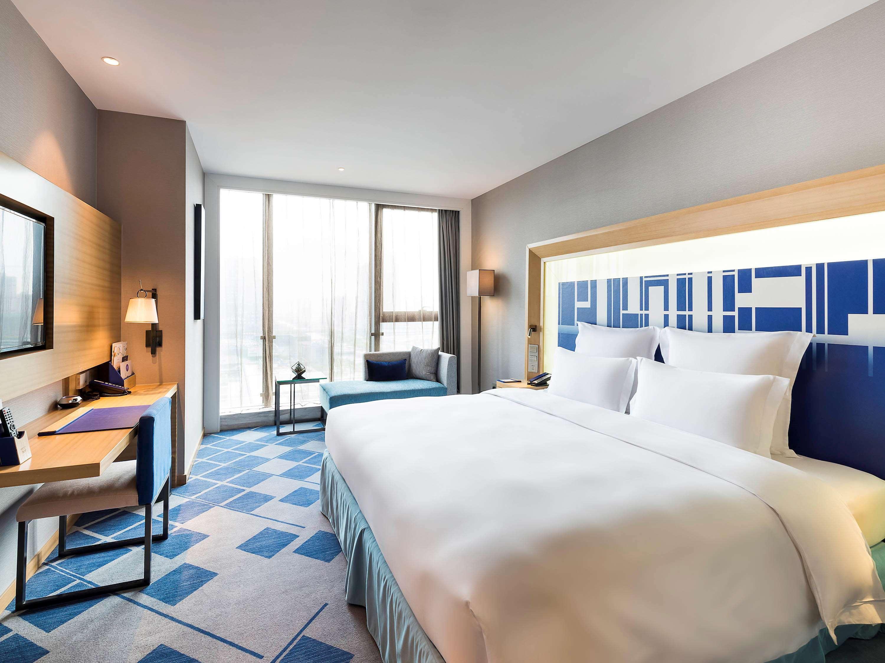 Novotel Ningbo East Экстерьер фото
