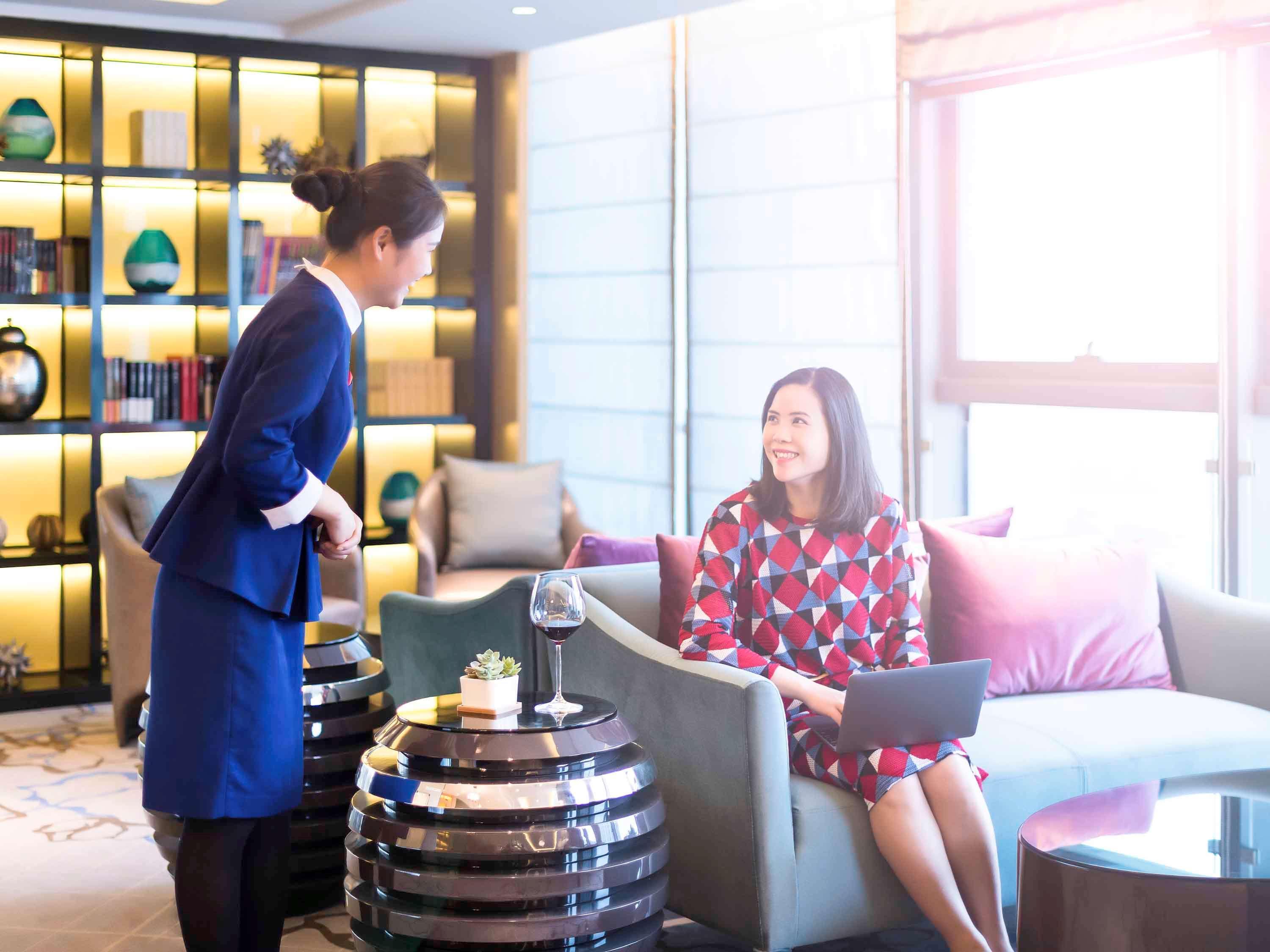 Novotel Ningbo East Экстерьер фото