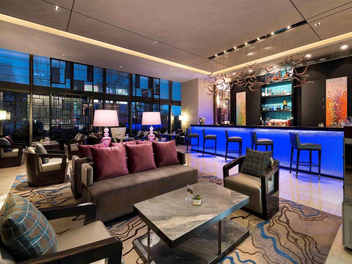 Novotel Ningbo East Экстерьер фото